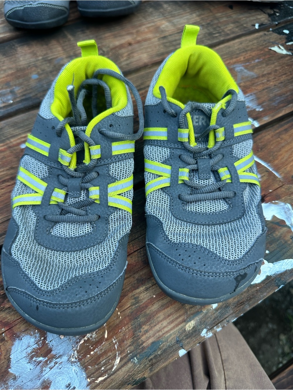 Xero Shoes Kids Size 4 Barefoot Sneakers – Gray/Lime Green